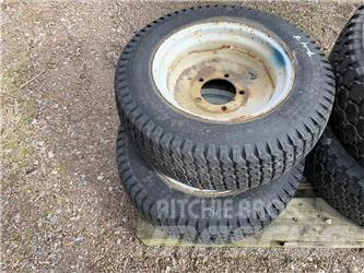  27X8.50-15 Rehvid, rattad ja veljed
