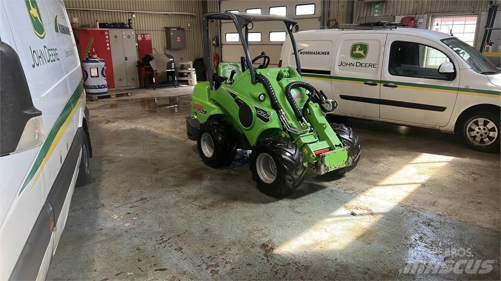Avant 528 Muud teekoristamise ja lumekoristamise masinad