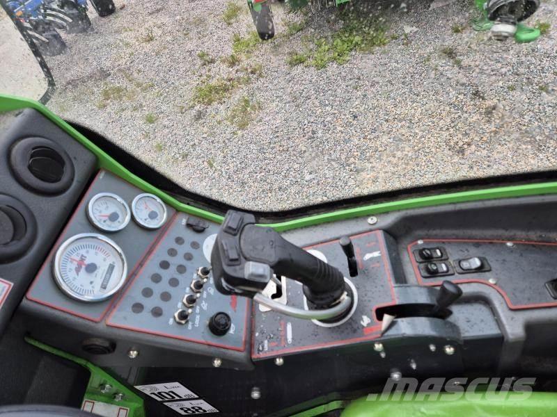 Avant 528 Kompaktlaadurid