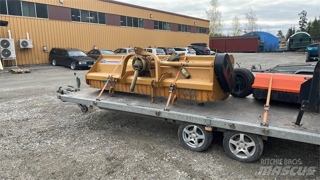 Berti TSB 285 Karjamaade niidukid / pealselõikurid