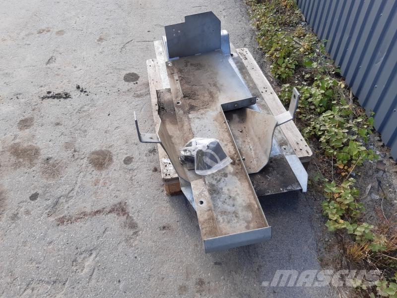  BUKPLÅT MF 5420 Muud traktoritarvikud