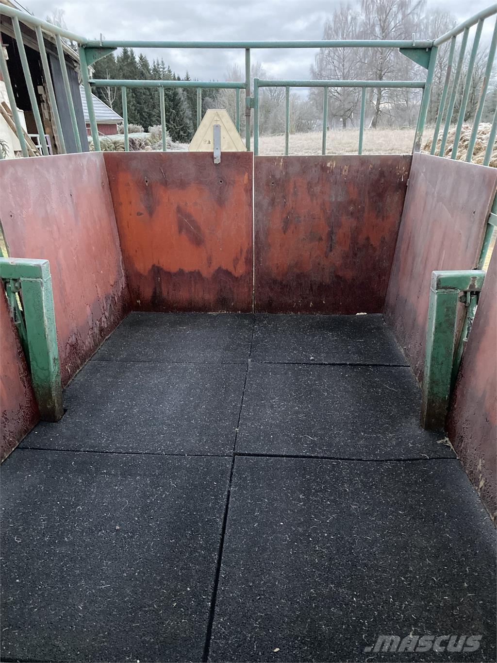  DJURVAGN Muud laadimise ja kaevamise seadmed