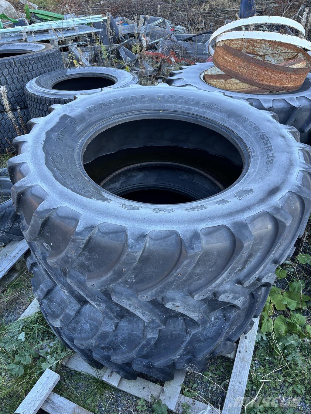 Firestone Dubbade däck Rehvid, rattad ja veljed