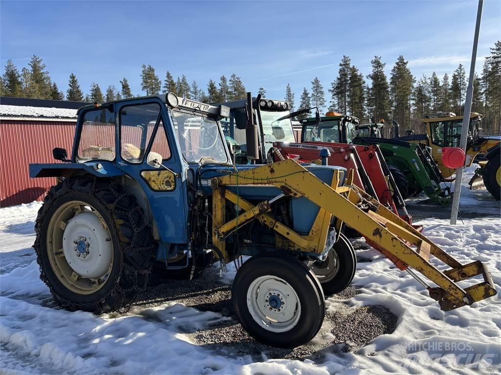 Ford 5000 med lastare Traktorid