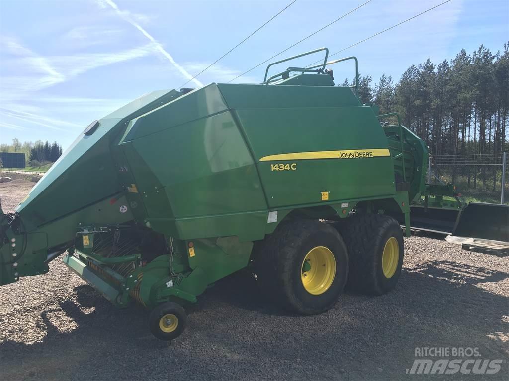 John Deere 1434 Ruloonpressid
