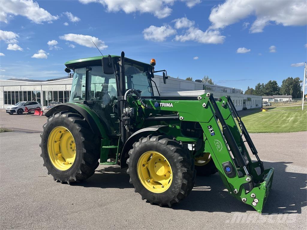 John Deere 5620 Traktorid