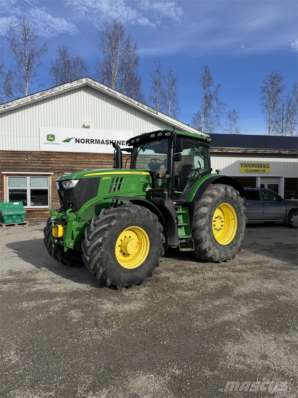 John Deere 6215R Traktorid
