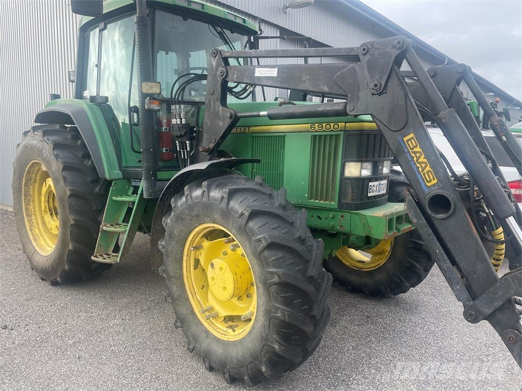 John Deere 6900 TRAKTOR Traktorid