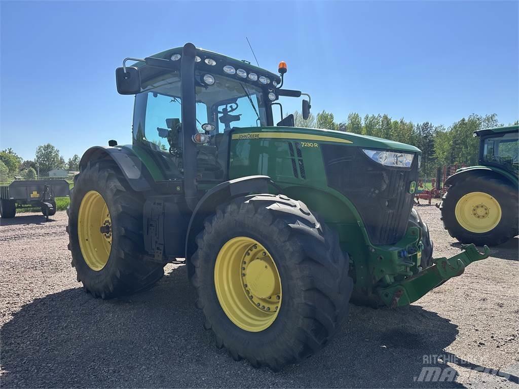 John Deere 7230R Traktorid