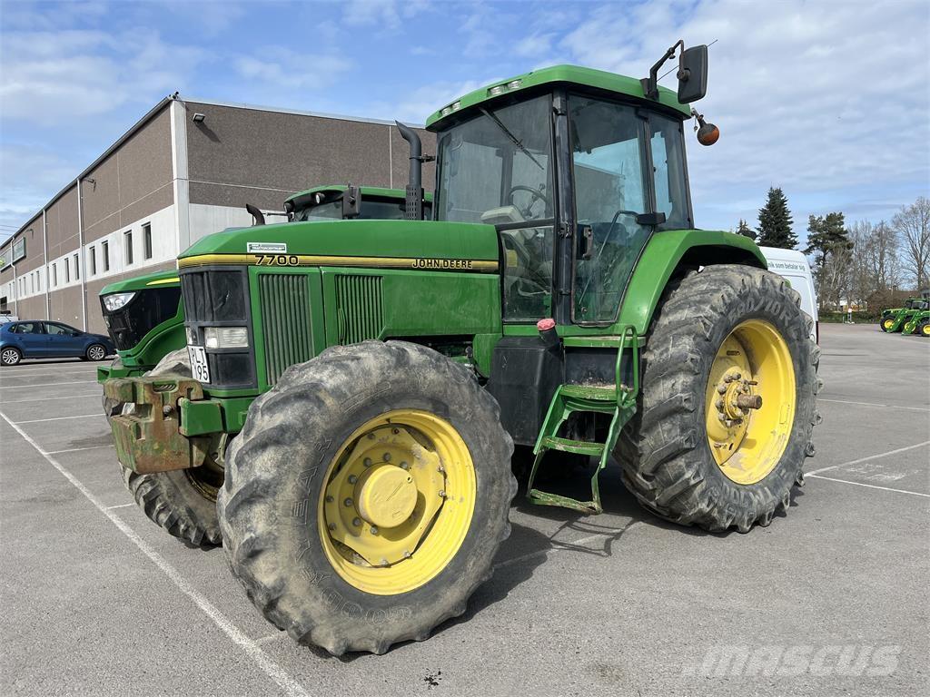John Deere 7700 Traktorid