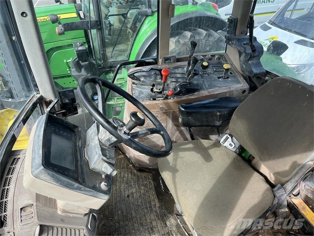 John Deere 7700 Traktorid