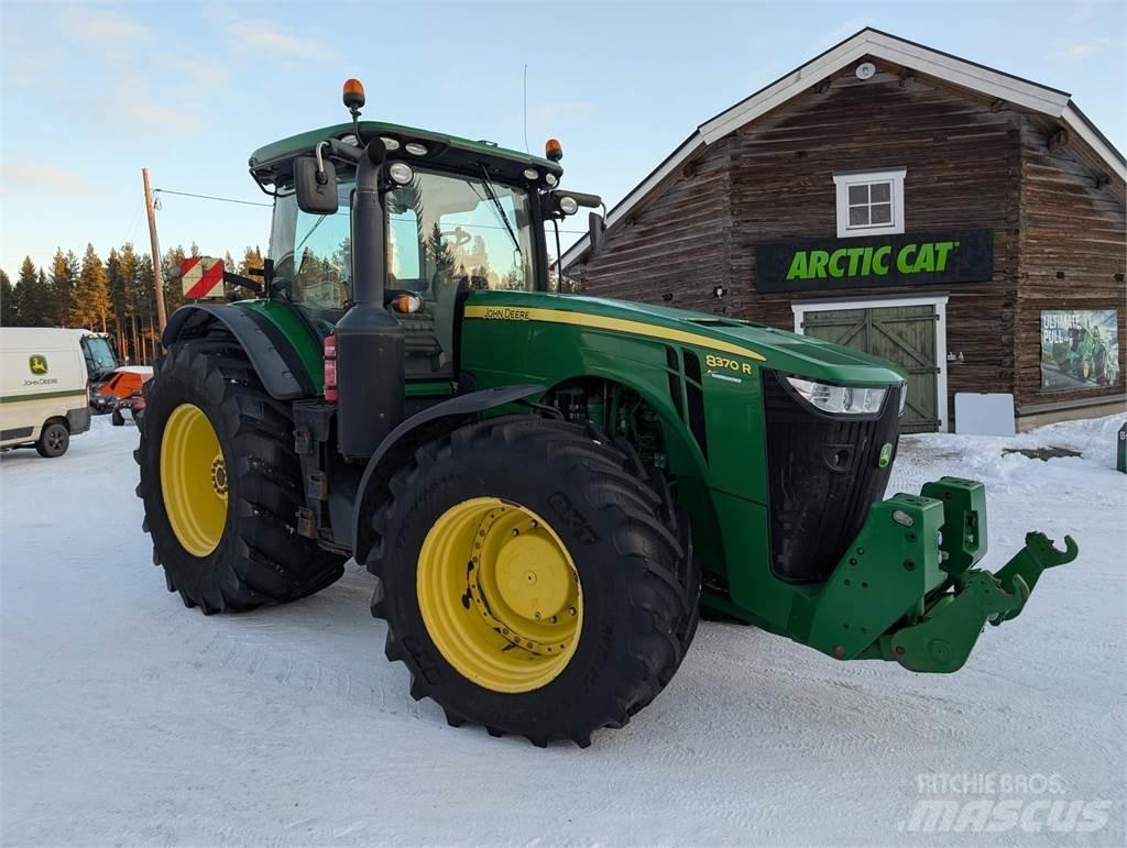 John Deere 8370R Traktorid
