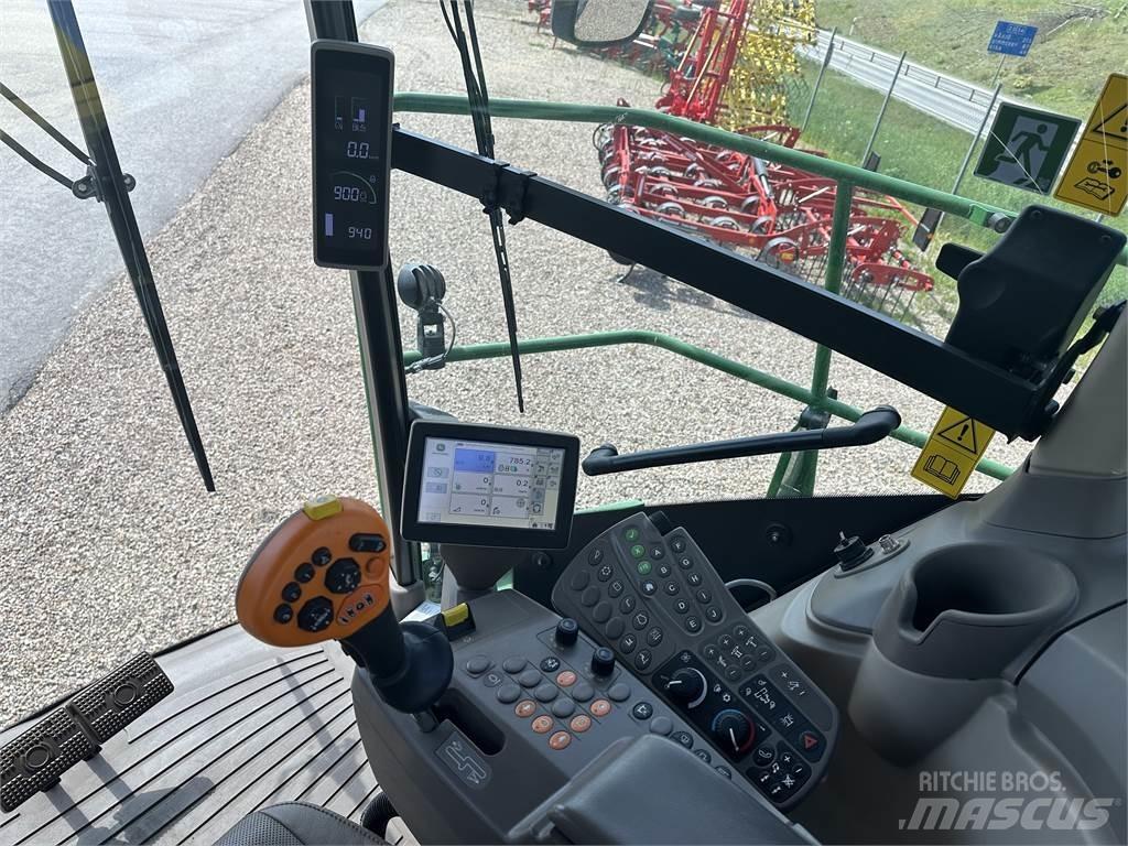 John Deere 8600 Silokombainid