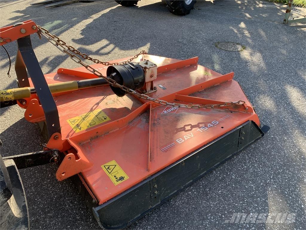 Kuhn BAV 1545 Karjamaade niidukid / pealselõikurid