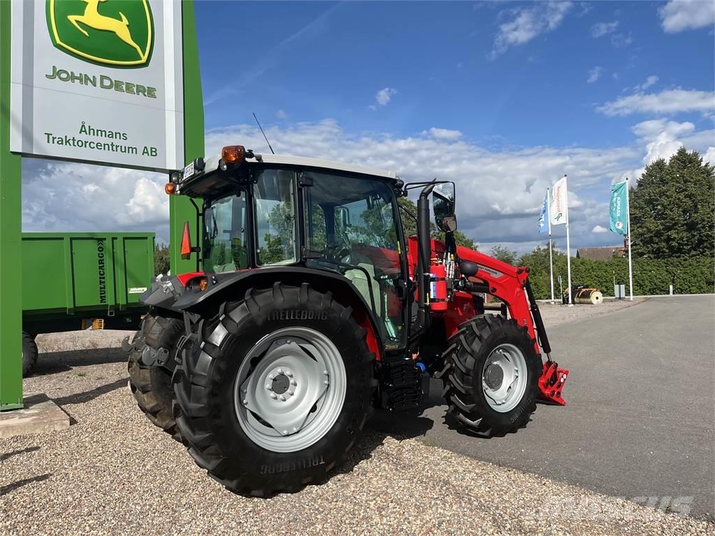 Massey Ferguson 4708M Traktorid
