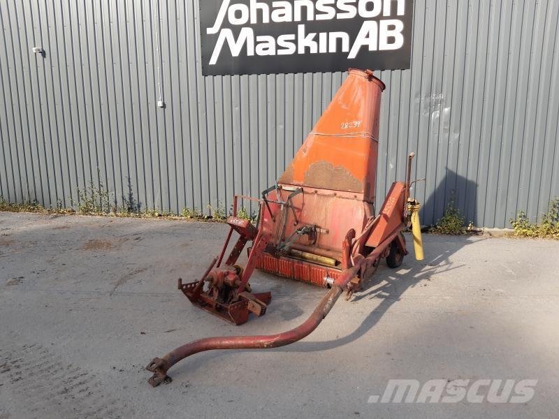  SLAGSLÅTTER TRASIG Karjamaade niidukid / pealselõikurid