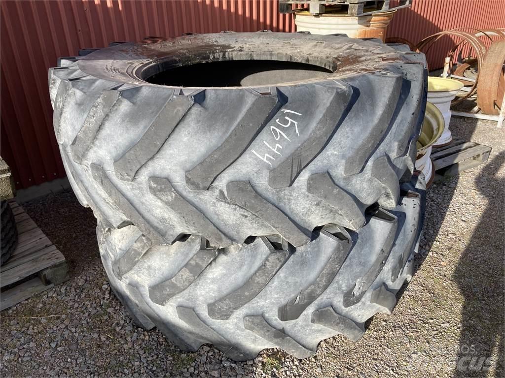 Titan 710/70X42 Rehvid, rattad ja veljed