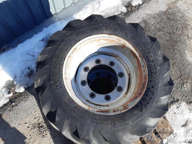  TRAKTOR HJUL 10,5/80-18 Rehvid, rattad ja veljed