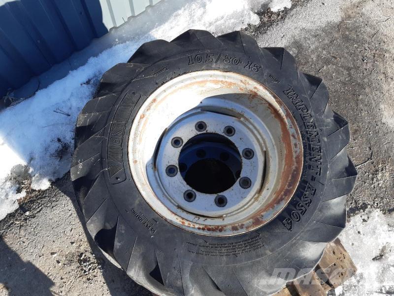  TRAKTOR HJUL 10,5/80-18 Rehvid, rattad ja veljed