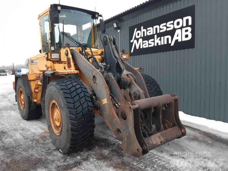 Volvo L90C Rataslaadurid
