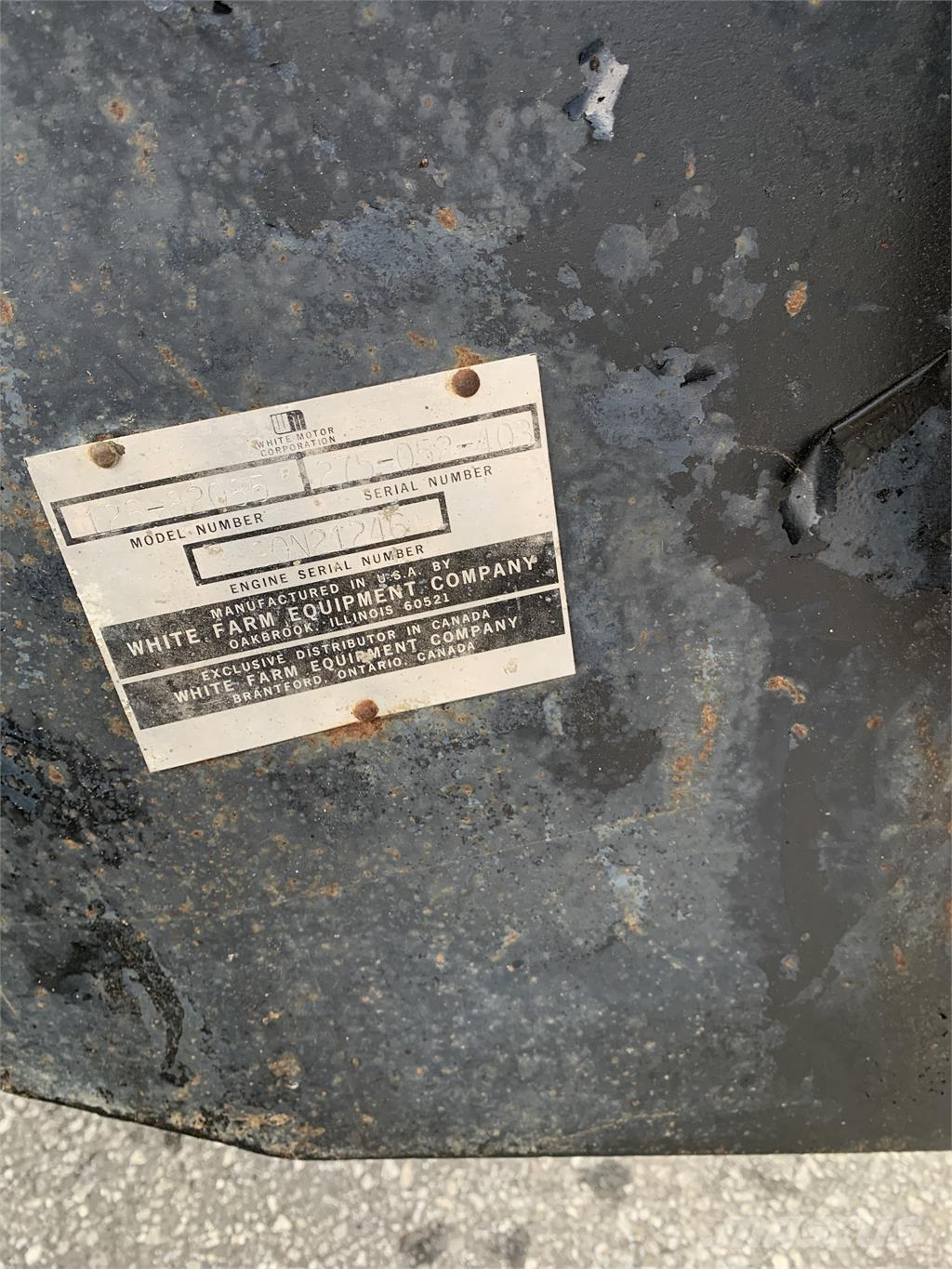 White 4 150 Field Boss Traktorid