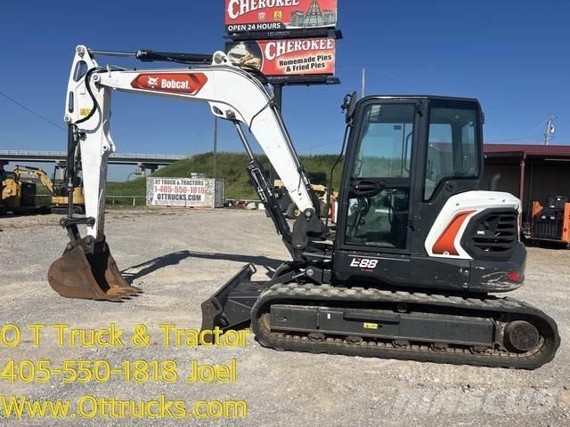 Bobcat E88 Väikeekskavaatorid 7t-12t