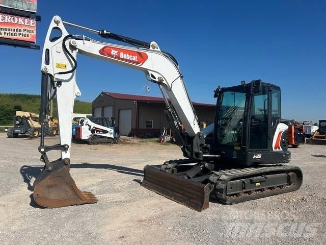 Bobcat E88 Väikeekskavaatorid 7t-12t