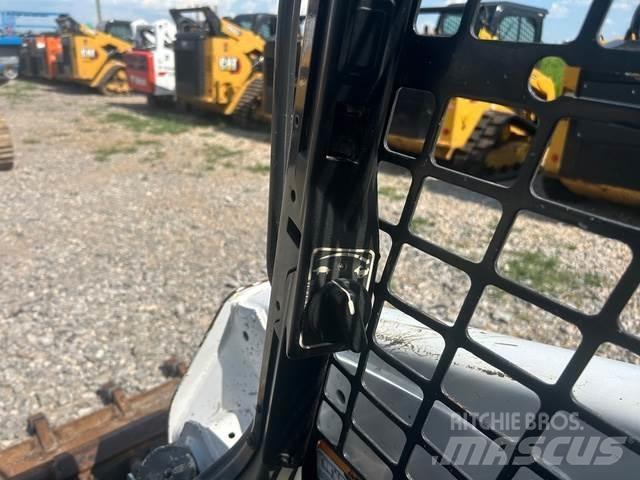 Bobcat T590 Kompaktlaadurid