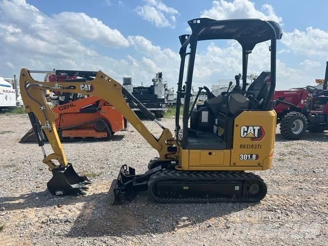 CAT 301.8 Miniekskavaatorid < 7 t