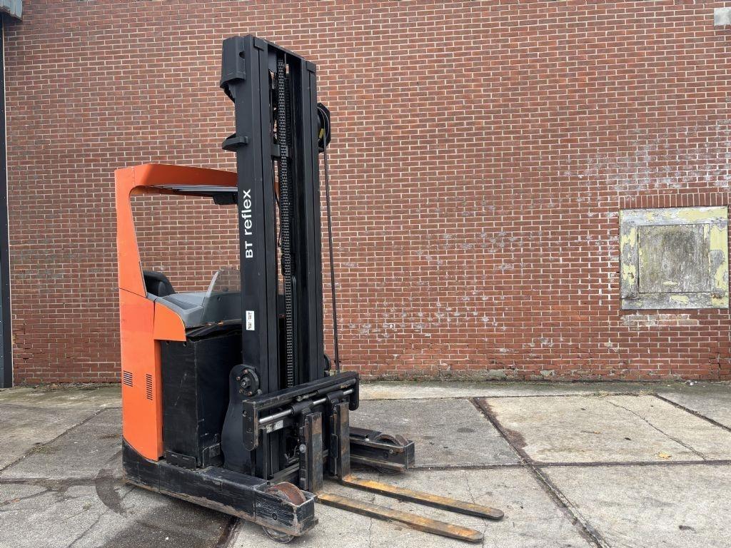 BT RRE 160 Lükandmastiga tõstukid