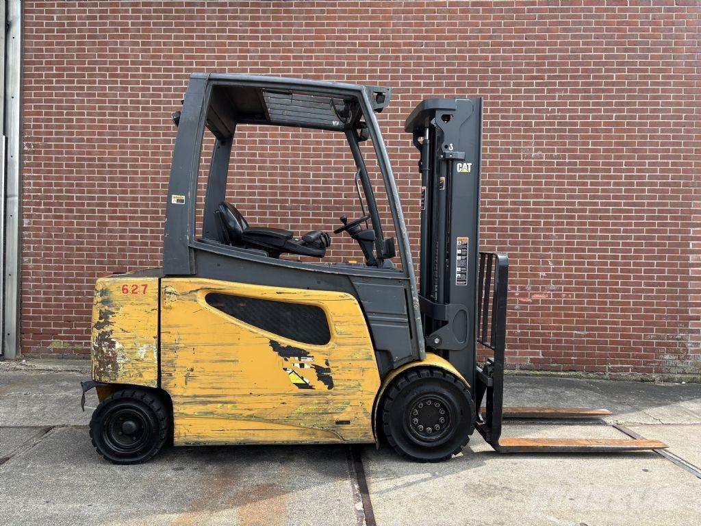 CAT 2EP5000 Elektritõstukid