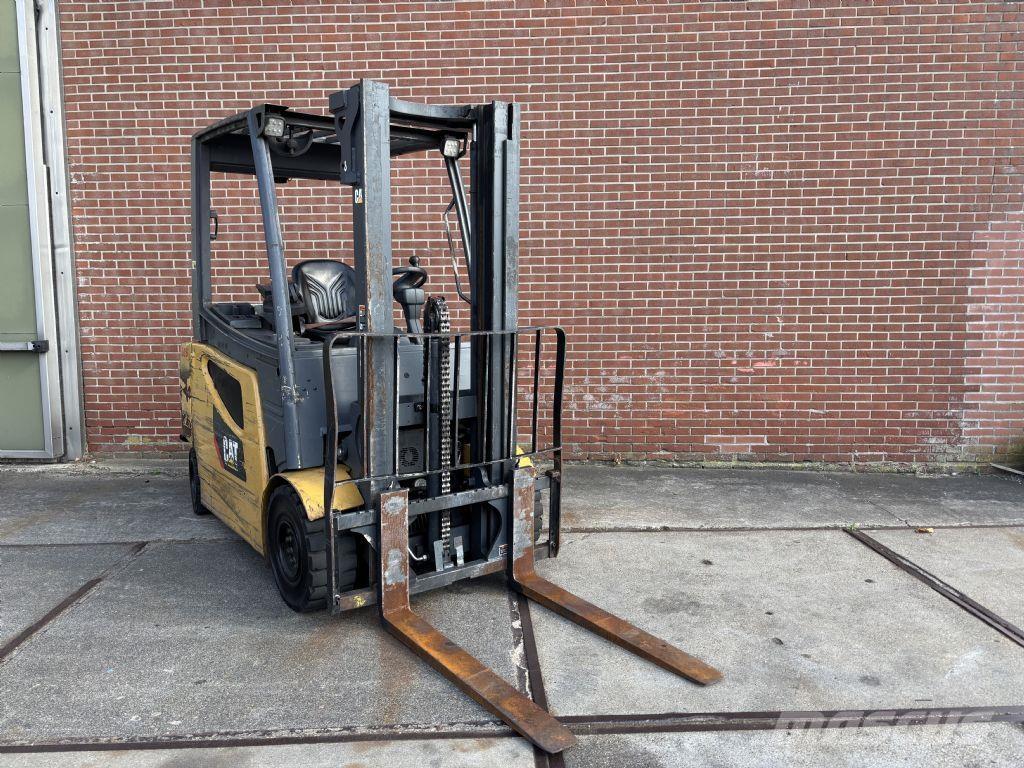 CAT 2EPC5000 Elektritõstukid
