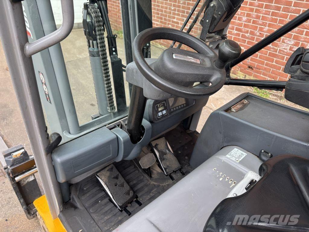 Jungheinrich EFG 216k Elektritõstukid