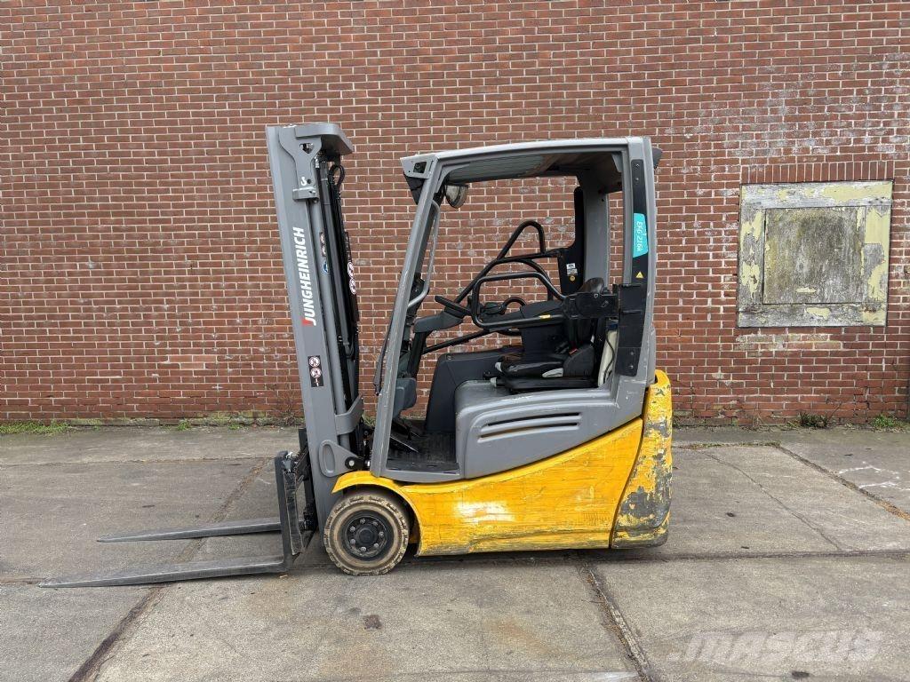 Jungheinrich EFG 216k Elektritõstukid
