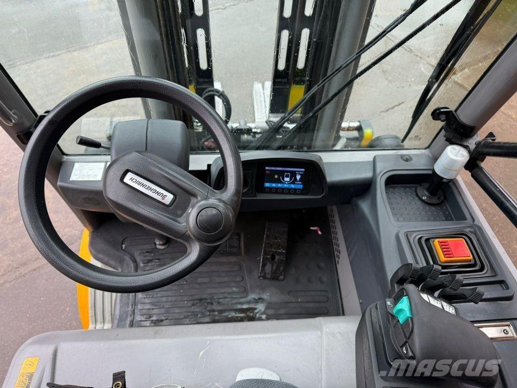 Jungheinrich EFG S30 Elektritõstukid