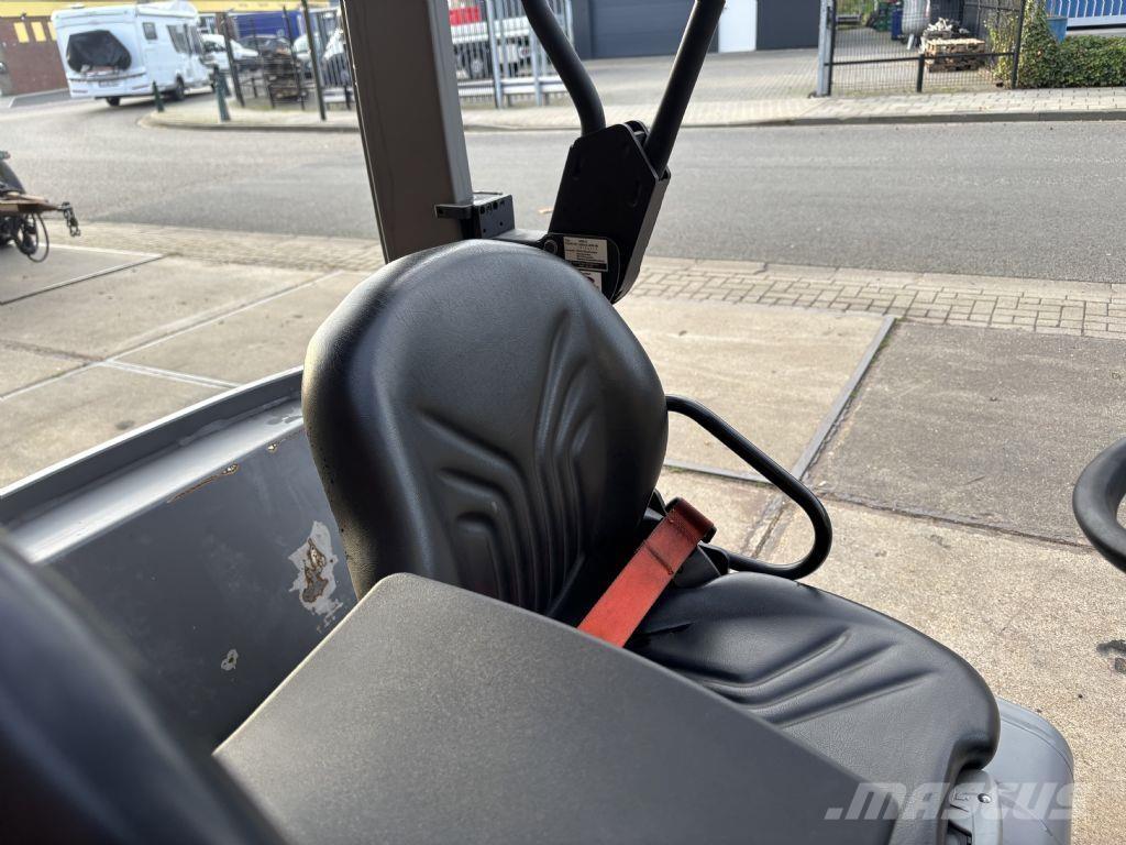 Jungheinrich EFG320 Elektritõstukid