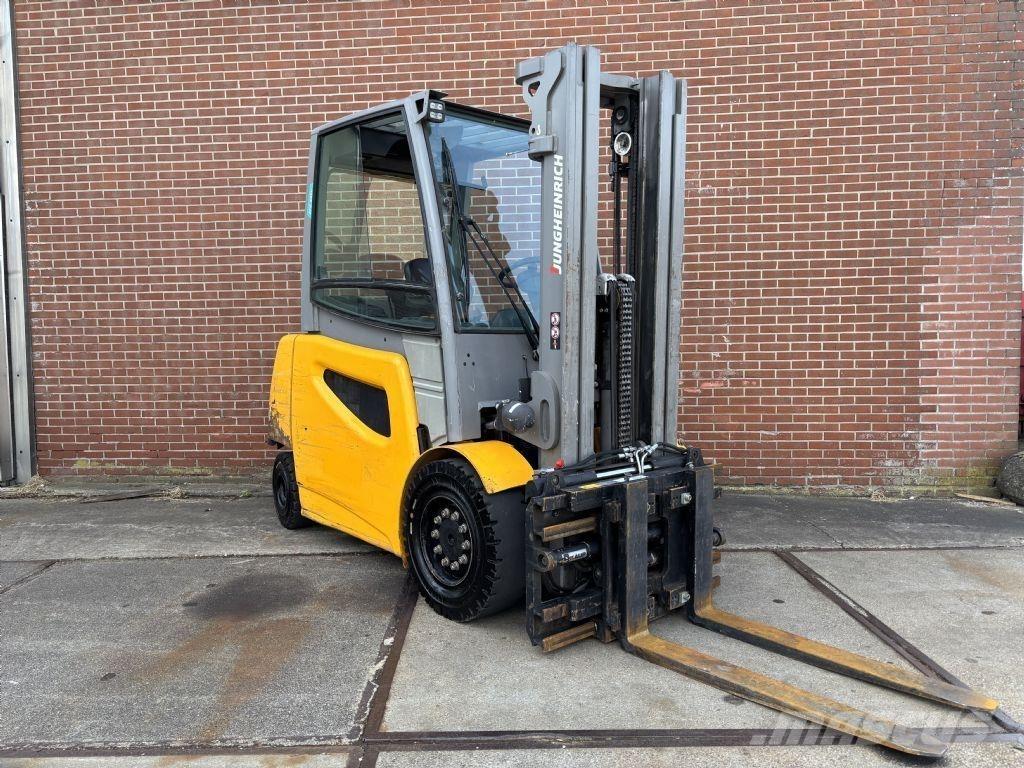 Jungheinrich EFG535K Elektritõstukid