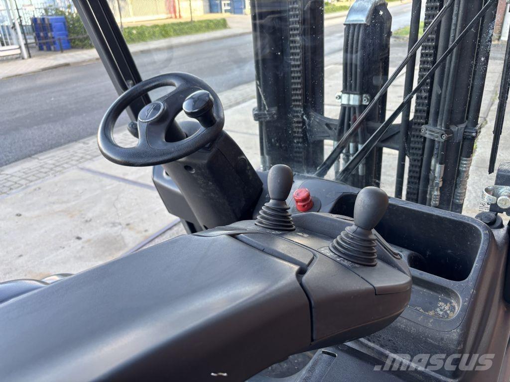 Linde E25HL-01/600 Elektritõstukid