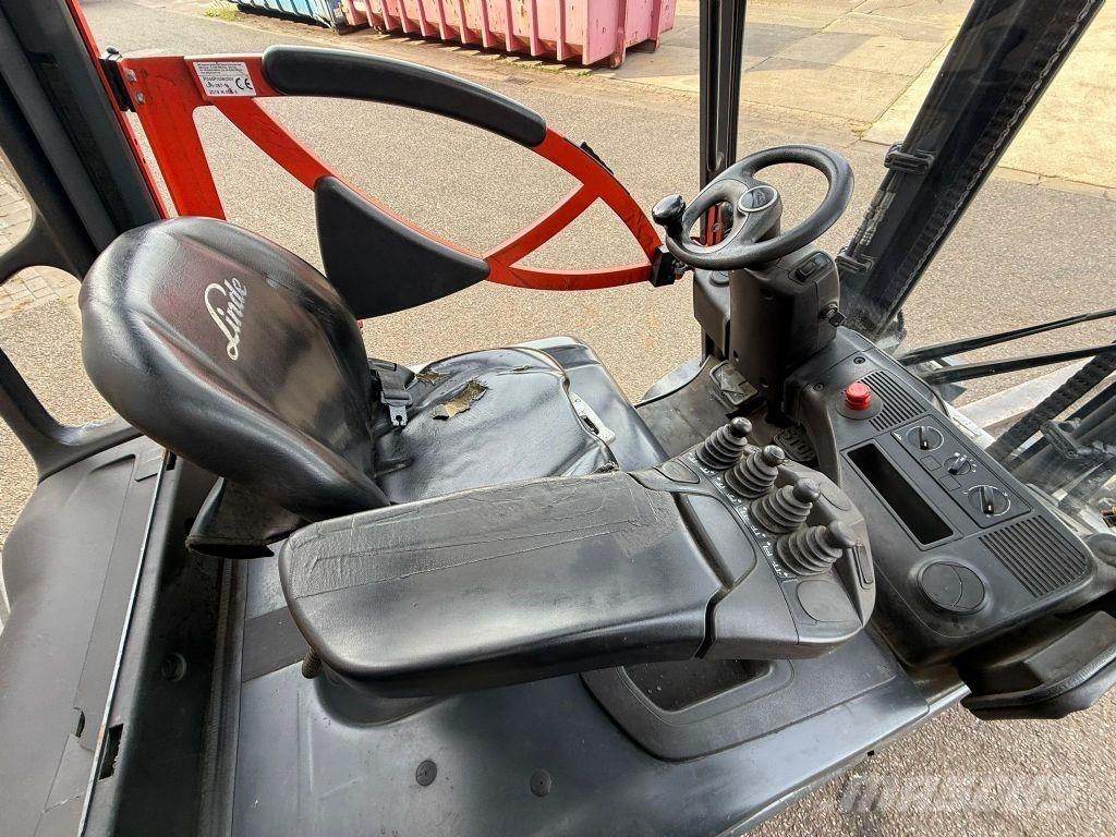 Linde E30-01 Elektritõstukid