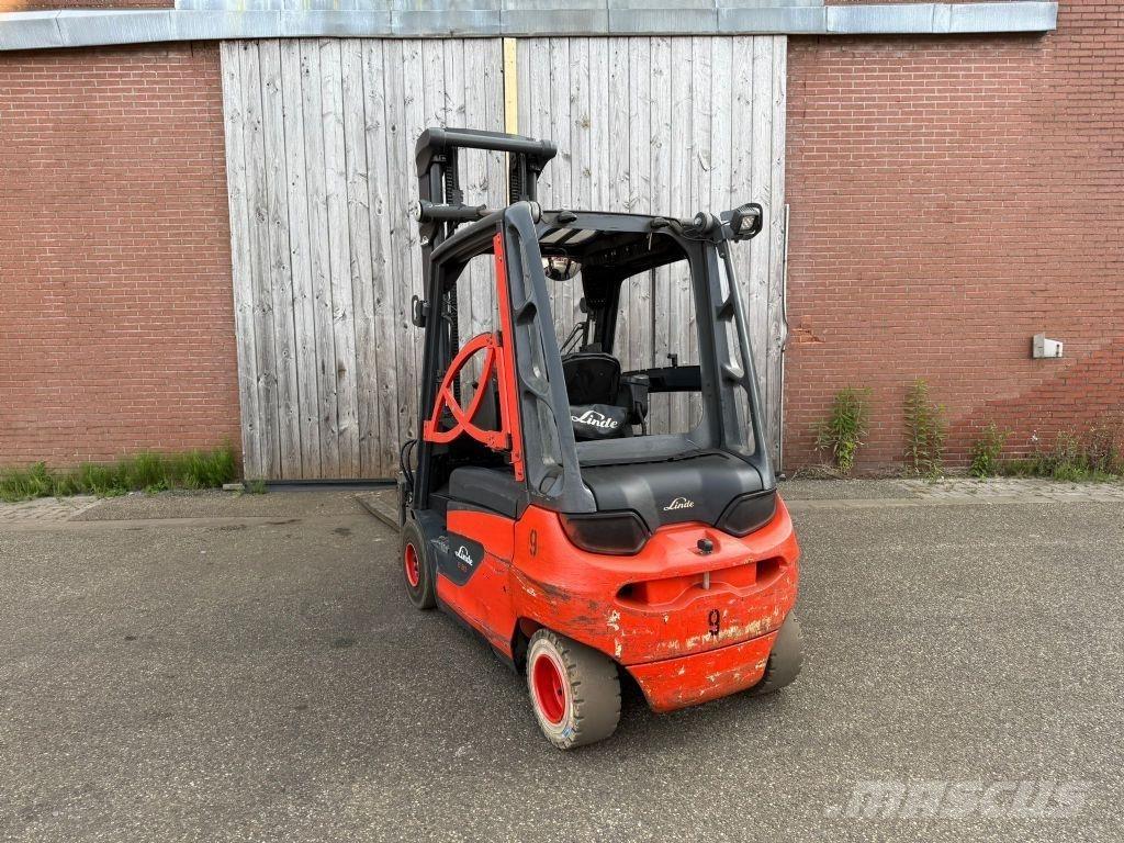 Linde E30-01 Elektritõstukid