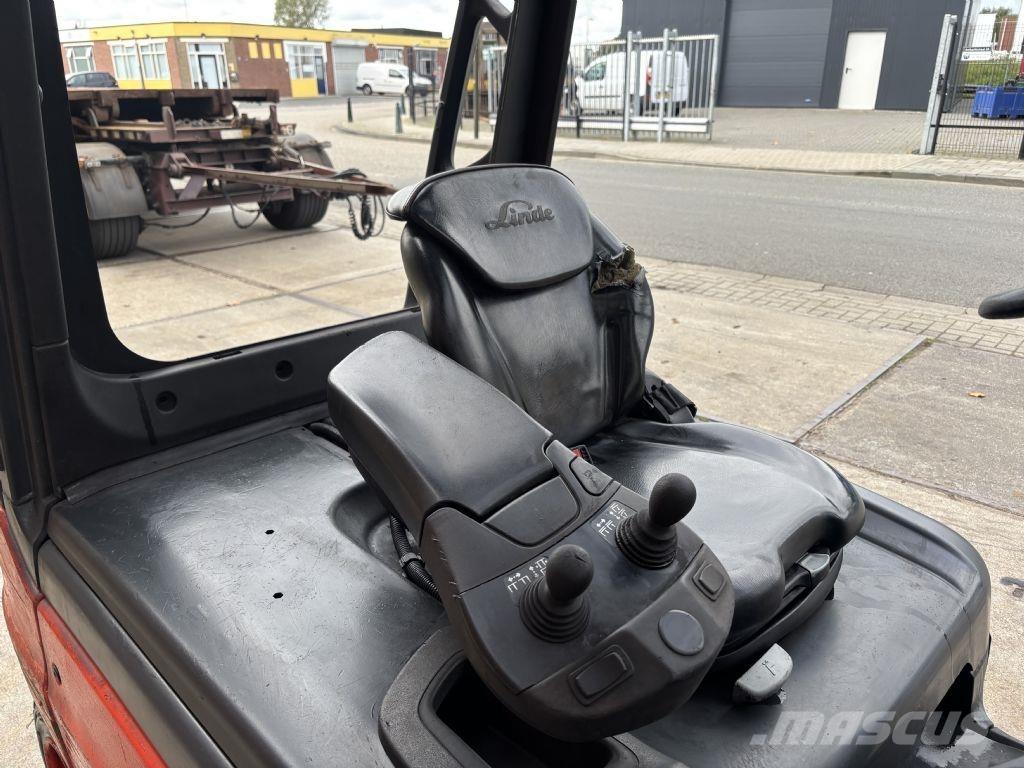 Linde E30L-01 Elektritõstukid