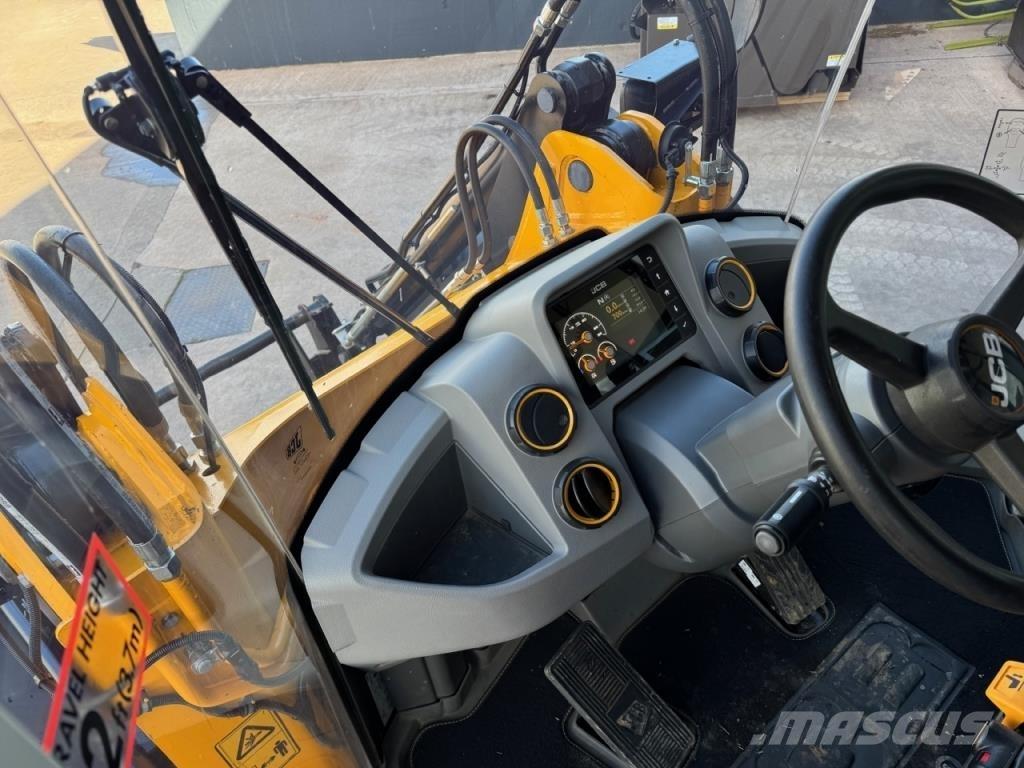 JCB 419S Traktorid