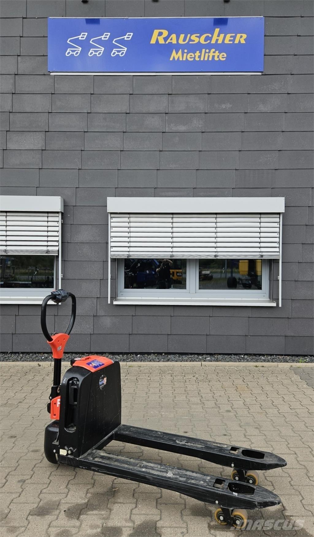 EP Equipment F4 Muu