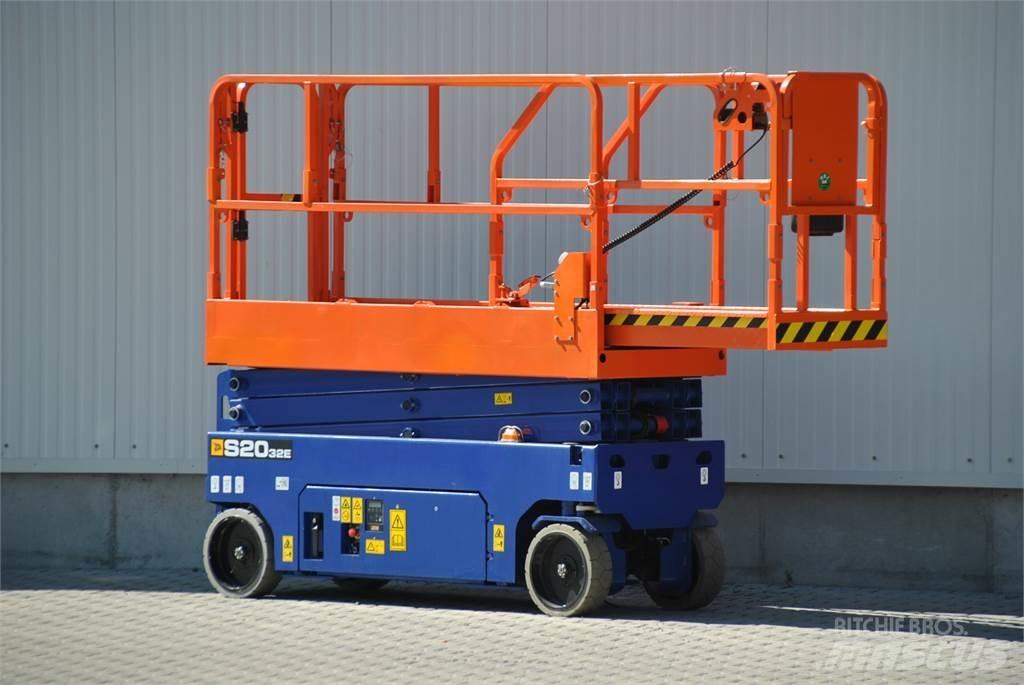 JCB S2032E Käärtõstukid