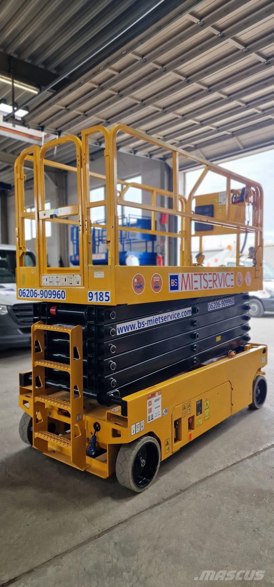 JCB S4550 Käärtõstukid