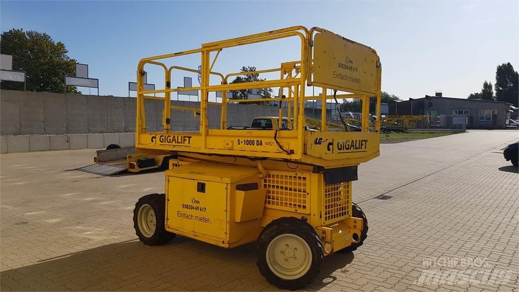 JLG 260 MRT-A Käärtõstukid