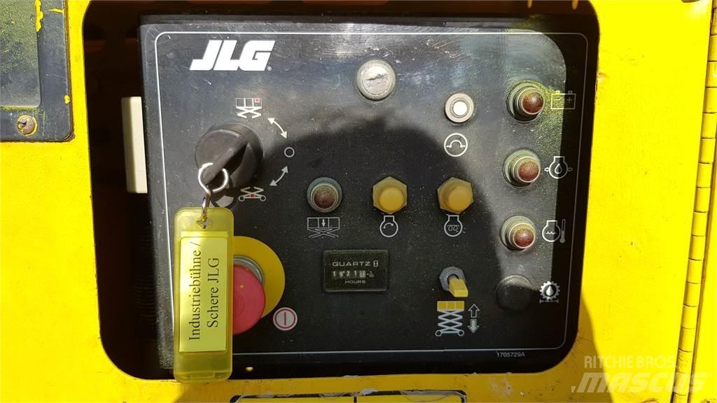 JLG 260 MRT-A Käärtõstukid