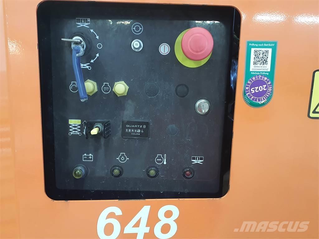 JLG 430LRT Käärtõstukid