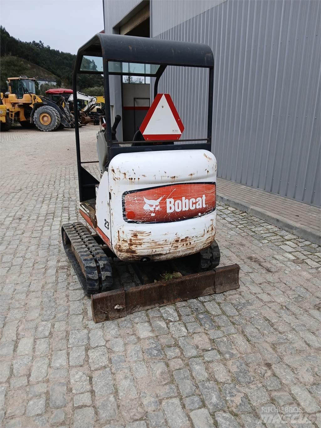 Bobcat 323 Miniekskavaatorid < 7 t