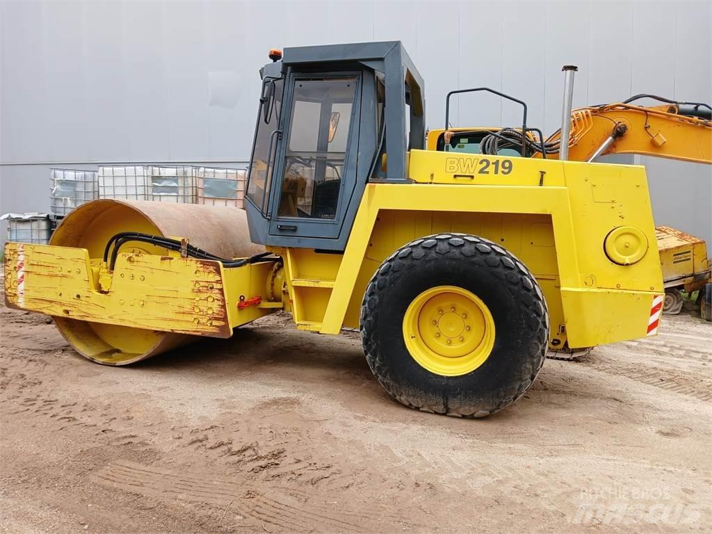 Bomag BW219D-2 Tandemrullid